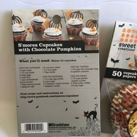Halloween Sweet Creations Cupcake Papers Trick Or Treat - Lot of 2 Pkgs, 50 Each - Picture 2 of 3